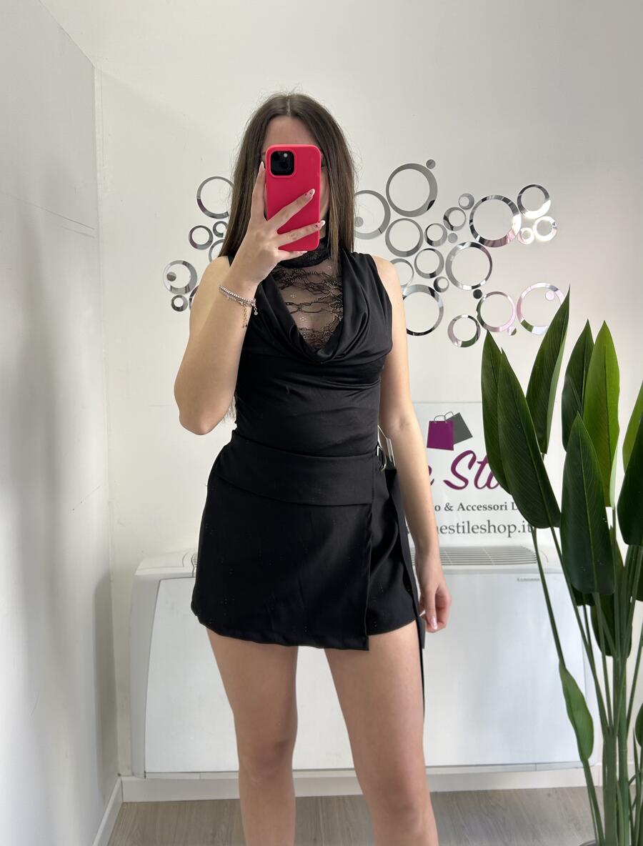 NOVITÀ Body smanicato con pizzo