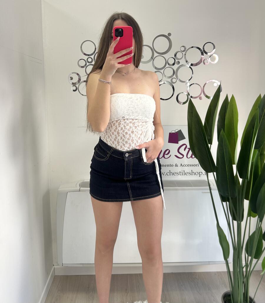 NOVITÀ Mini gonna in denim scuro (con culotte)