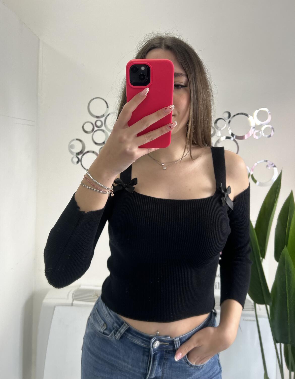 NOVITÀ Pull a canotta in maglina con fiocchi