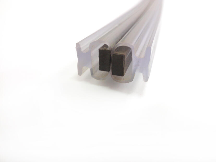 M093 - Coppia Guarnizione a Calamita Trasparente 