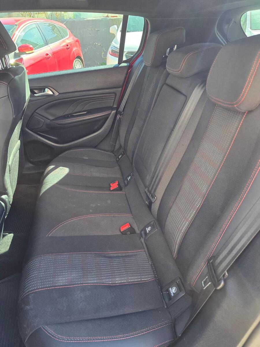 Peugeot 308 1.2 GT 130cv eat8 