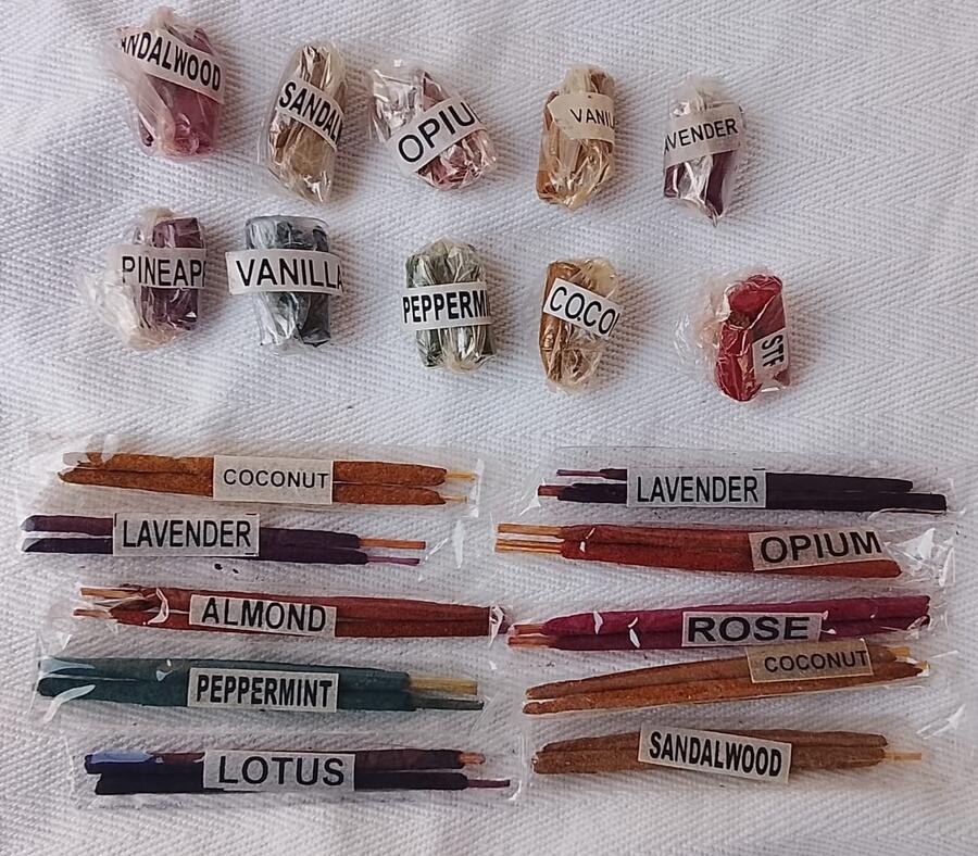 Set Benessere – Porta Incenso con Cuore Blu + 48 Incensi Assortiti