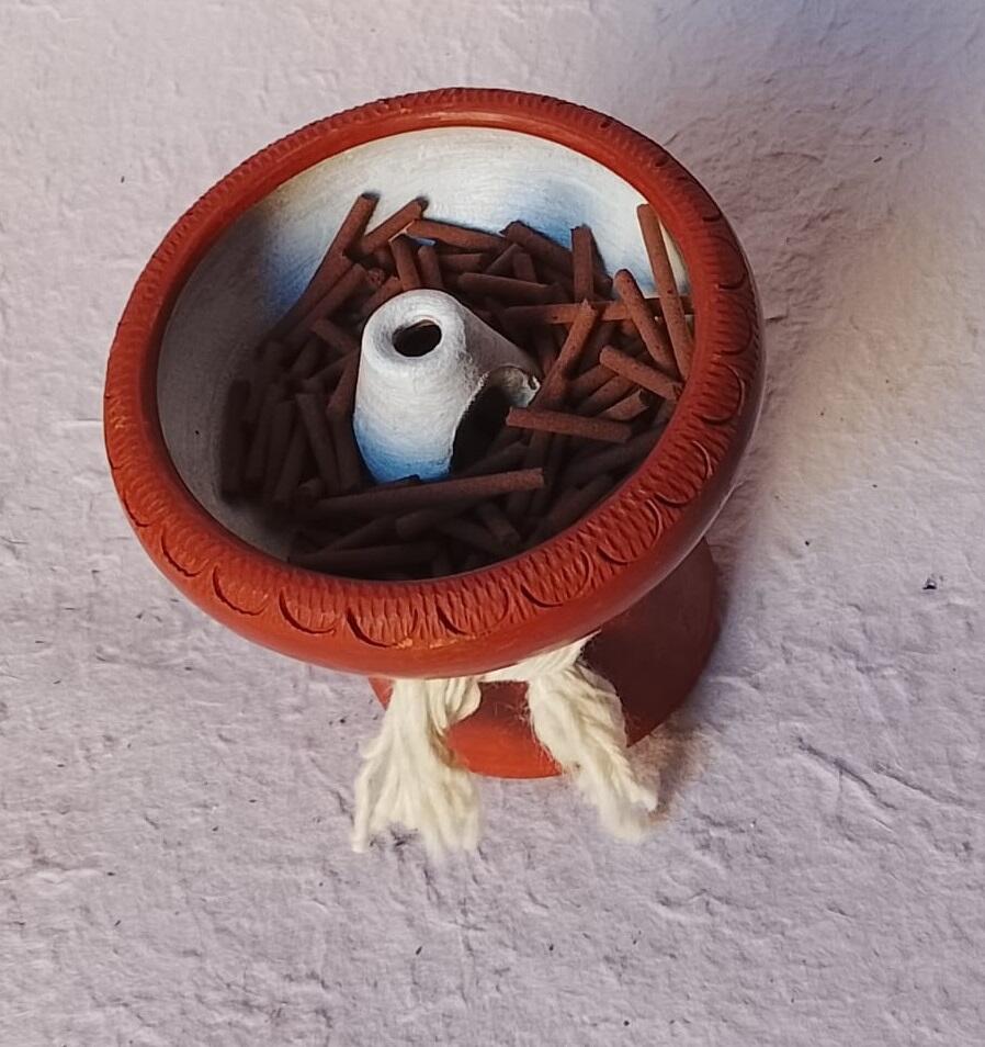 Bruciatore Incenso in Terracotta Artigianale + 100 Bastoncini Omaggio (5 Conf.)