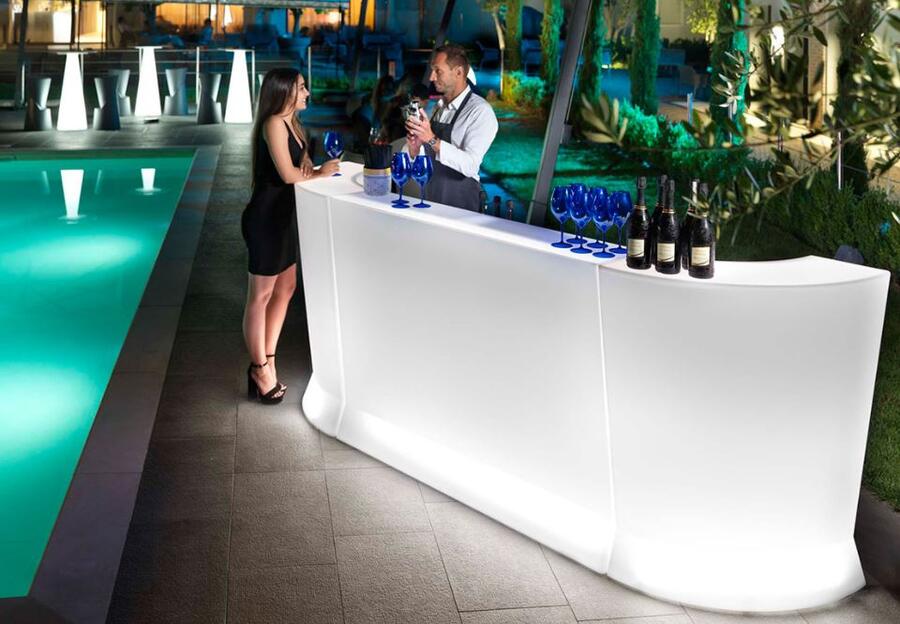 Bancone Bar Luminoso per Esterno MARVY al LED in Polietilene di Lyxo Design - Offerta di Mondo Materasso
