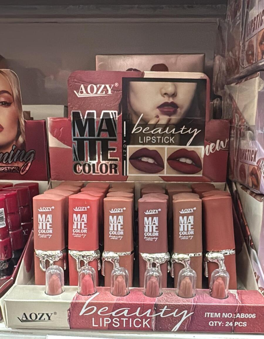 AOZY LIPSTICK MATTE COLOR
 [Conf.da 24 pezzi]