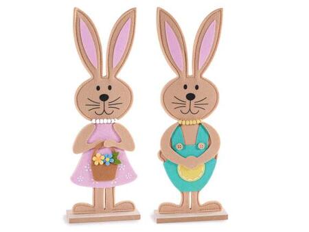 Coniglietti in legno e panno colorato da appoggiare