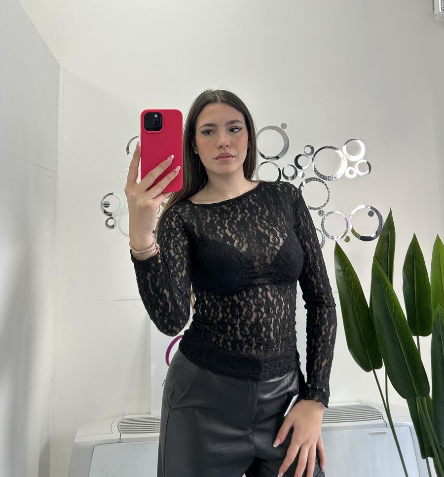 NOVITÀ Maglia trasparente in pizzo scollo asimmetrico