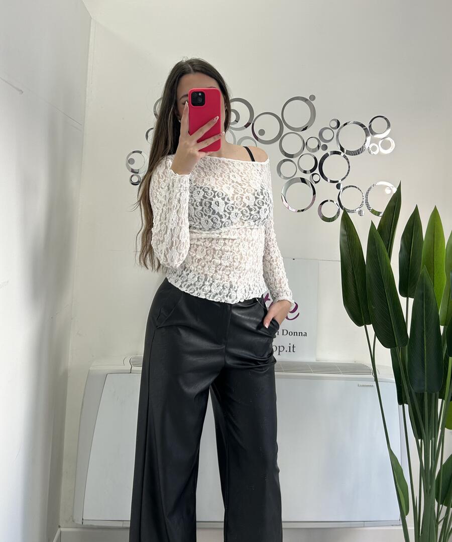 NOVITÀ Maglia trasparente in pizzo scollo asimmetrico