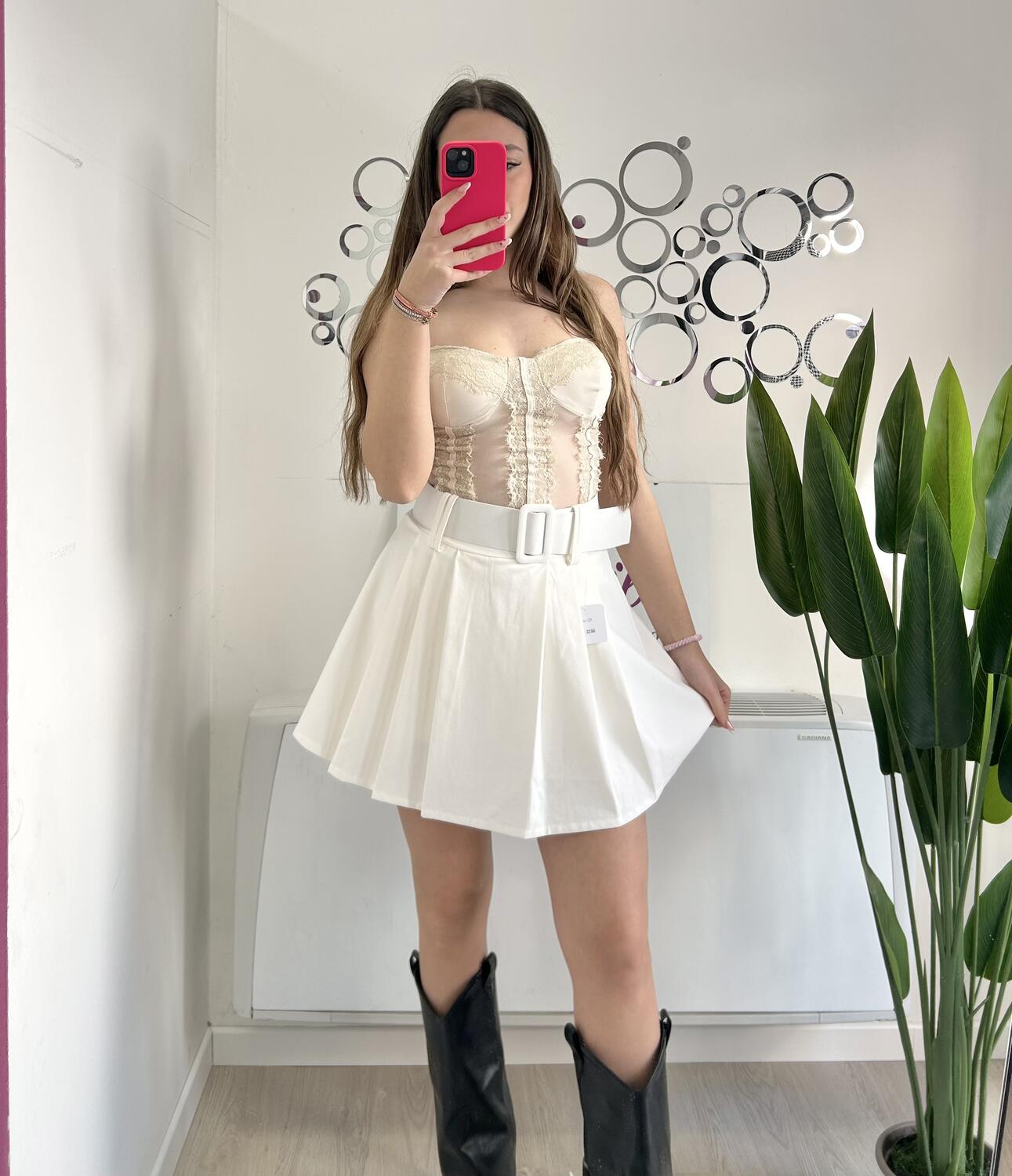 NOVITÀ Top in pizzo tipo corsetto