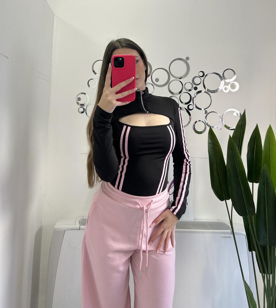 NOVITÀ Body cut out e bande rosa