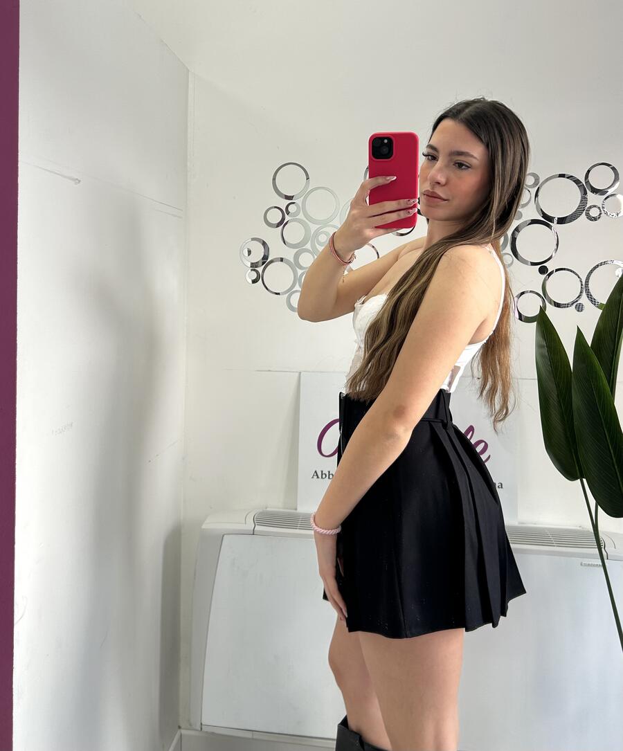 NOVITÀ Gonna a pieghe con cintura