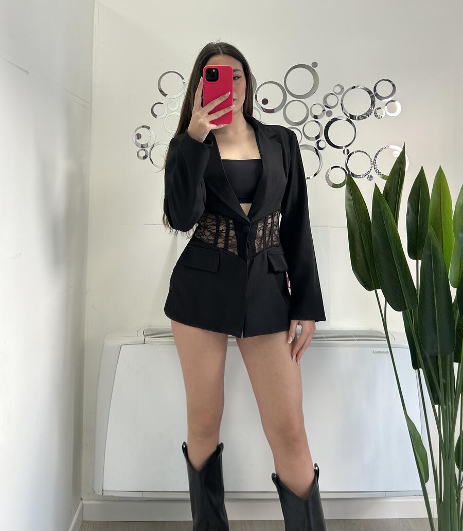 NOVITÀ Giacca con dettaglio trasparente in pizzo