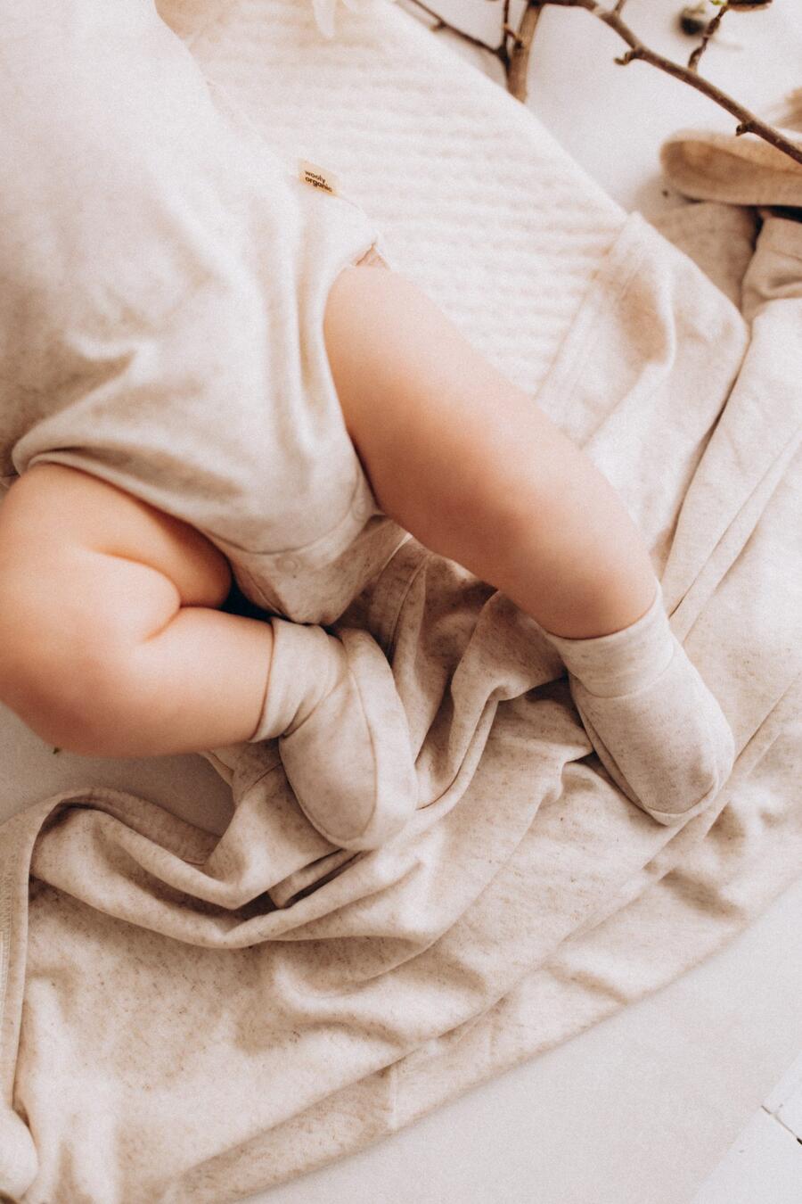 Stivaletti Neonato in Tencel™ e Lino – Morbidi, Traspiranti e Leggeri