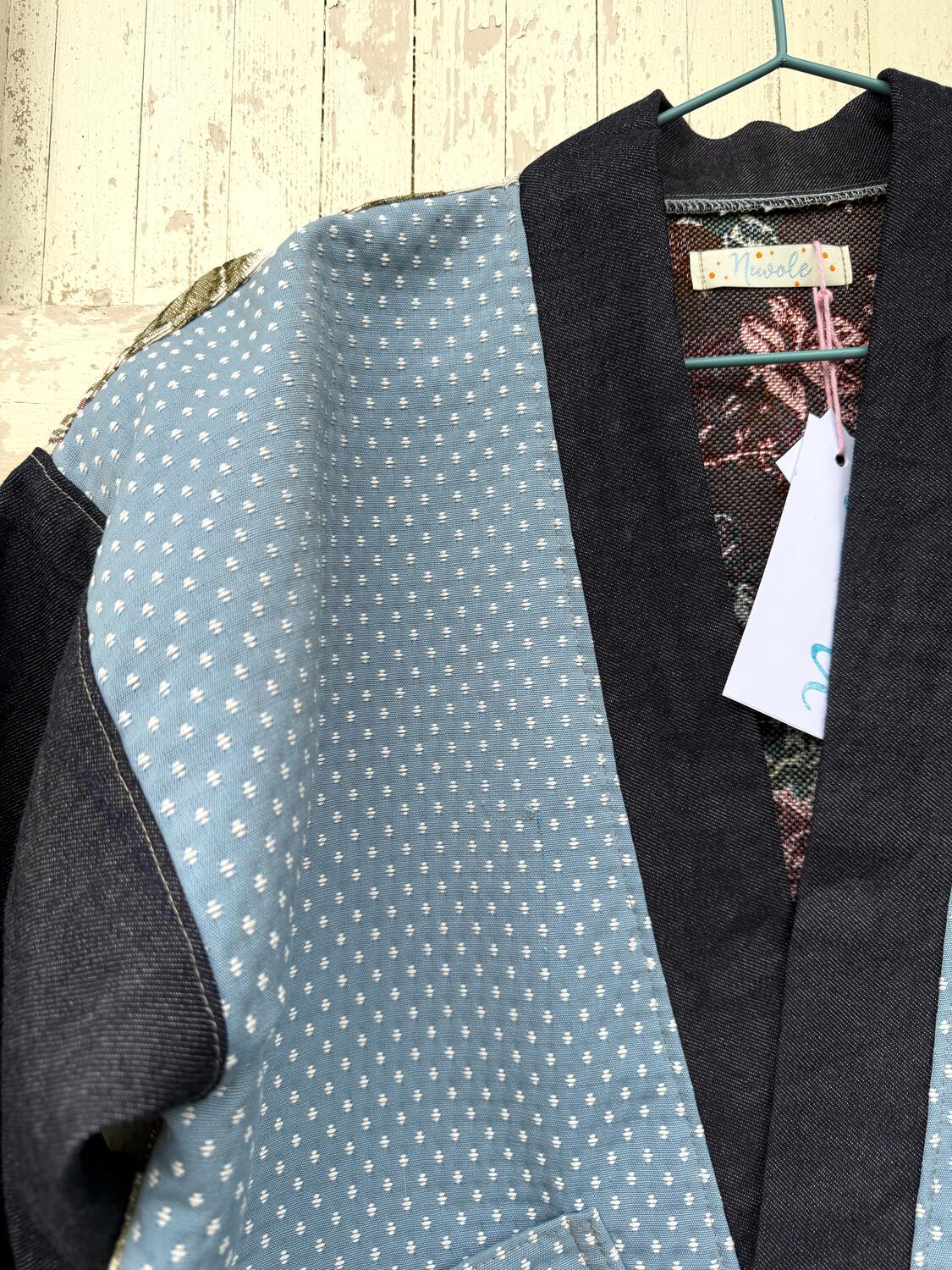 Kimono corto fiori e puntini 