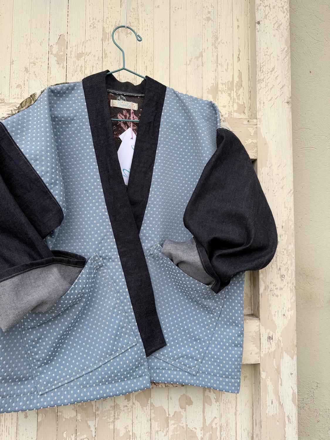 Kimono corto fiori e puntini 