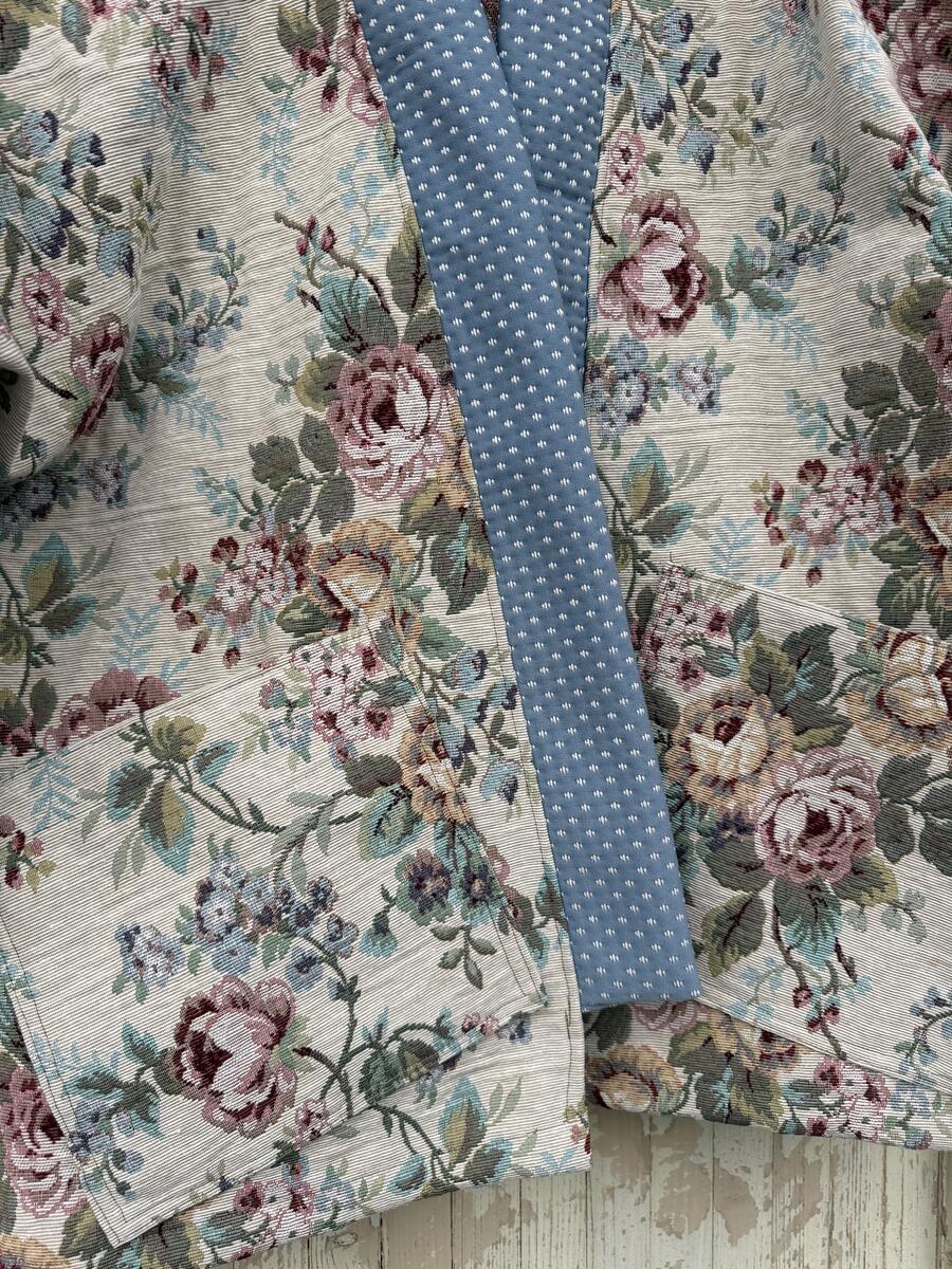 Kimono corto tutto fiori