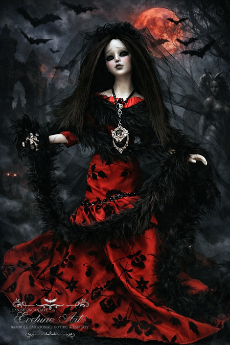 Eirisia Lilith Bambola Goth in porcellana