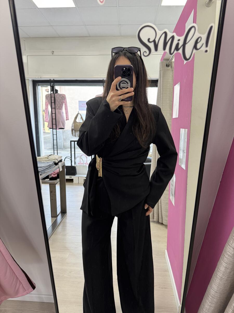 NOVITÀ Completo giacca dettaglio oro & pantalone palazzo