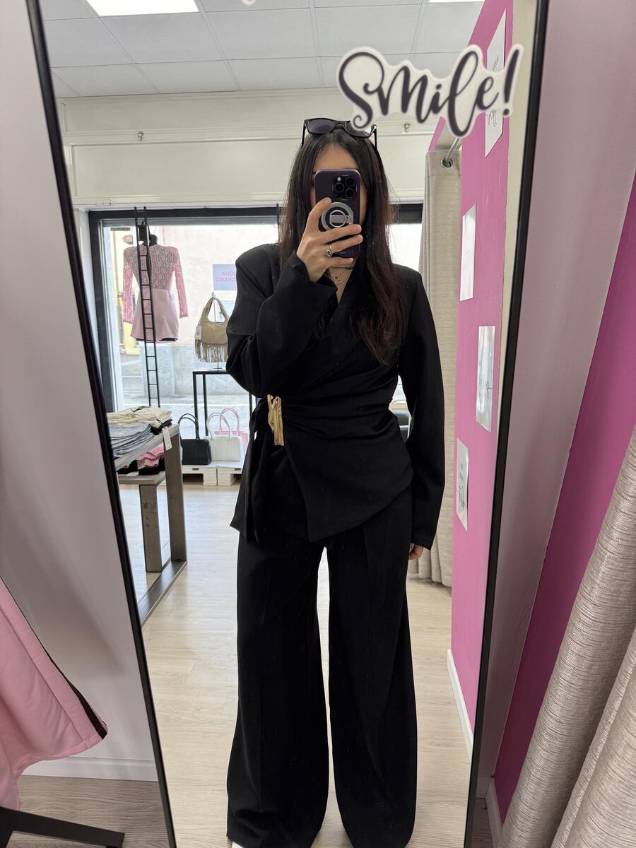 NOVITÀ Completo giacca dettaglio oro & pantalone palazzo