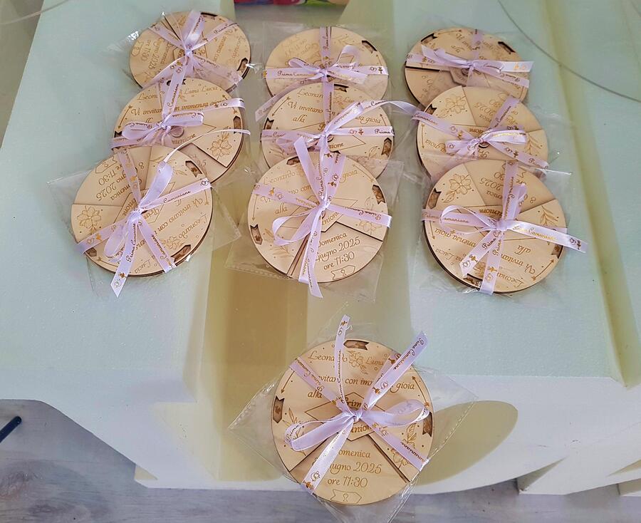 Invito rotante in legno - Modello Luana - Personalizzabile