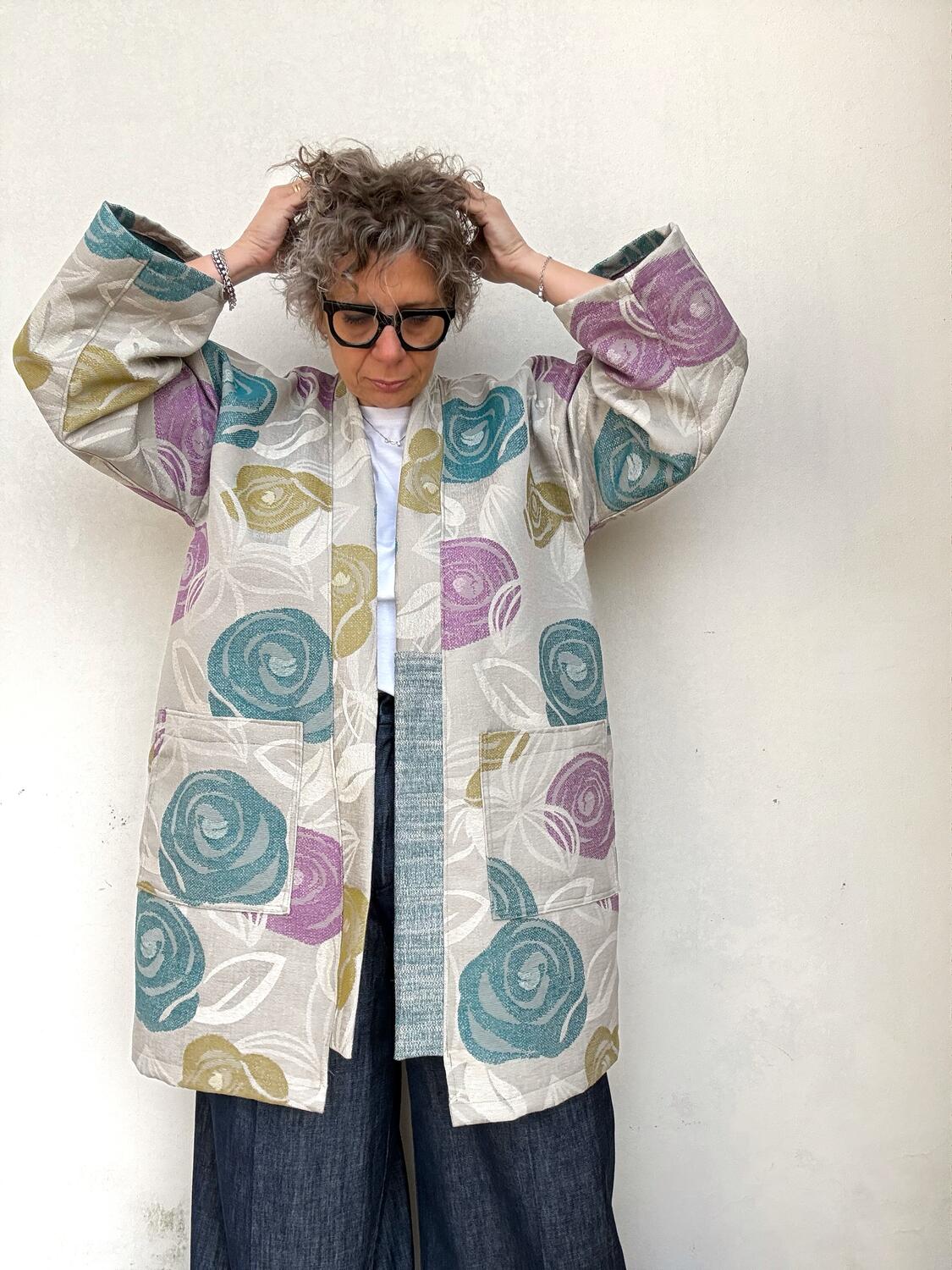 Kimono fiori ottanio e glicine