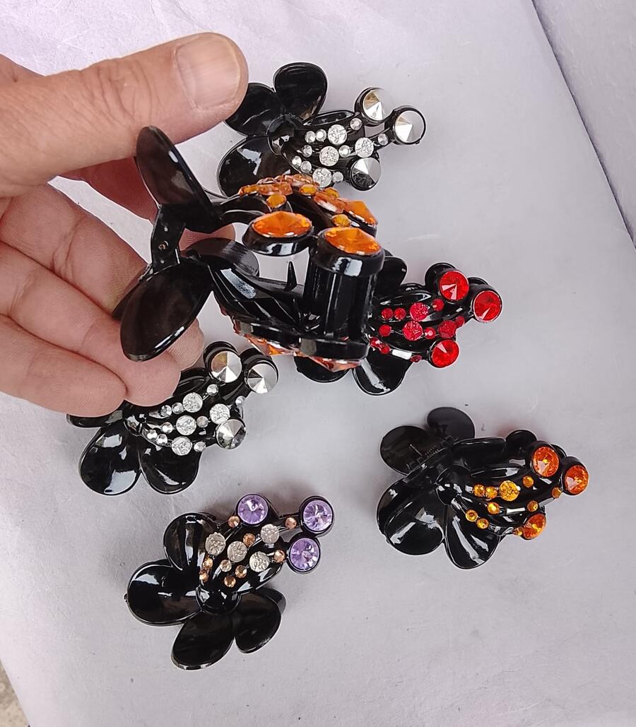 Set 12 Pinze Grandi per Capelli (9,5 cm) Design Floreale con Zirconi Luminosi Assortiti