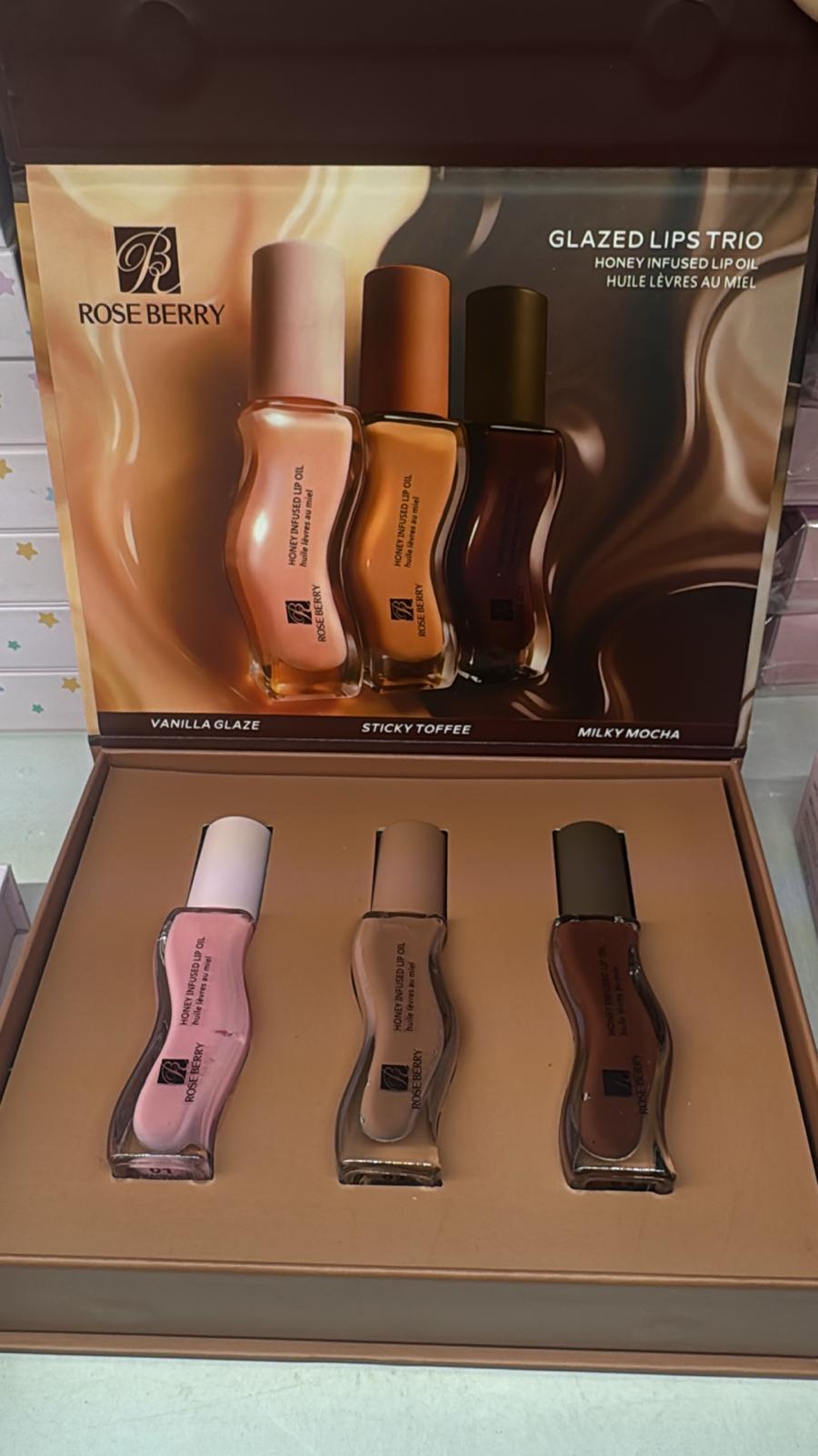 ROSE BERRY GLAZED LIPS TRIO KIT DA 3 PEZZI
 [Conf.da 3 kit]