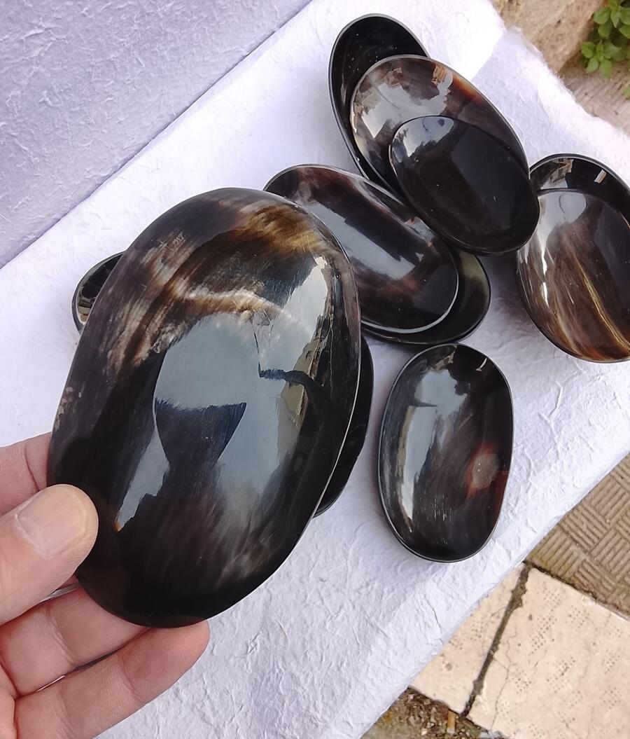 Ciotola  Artigianale in Corno e Osso Lucido
