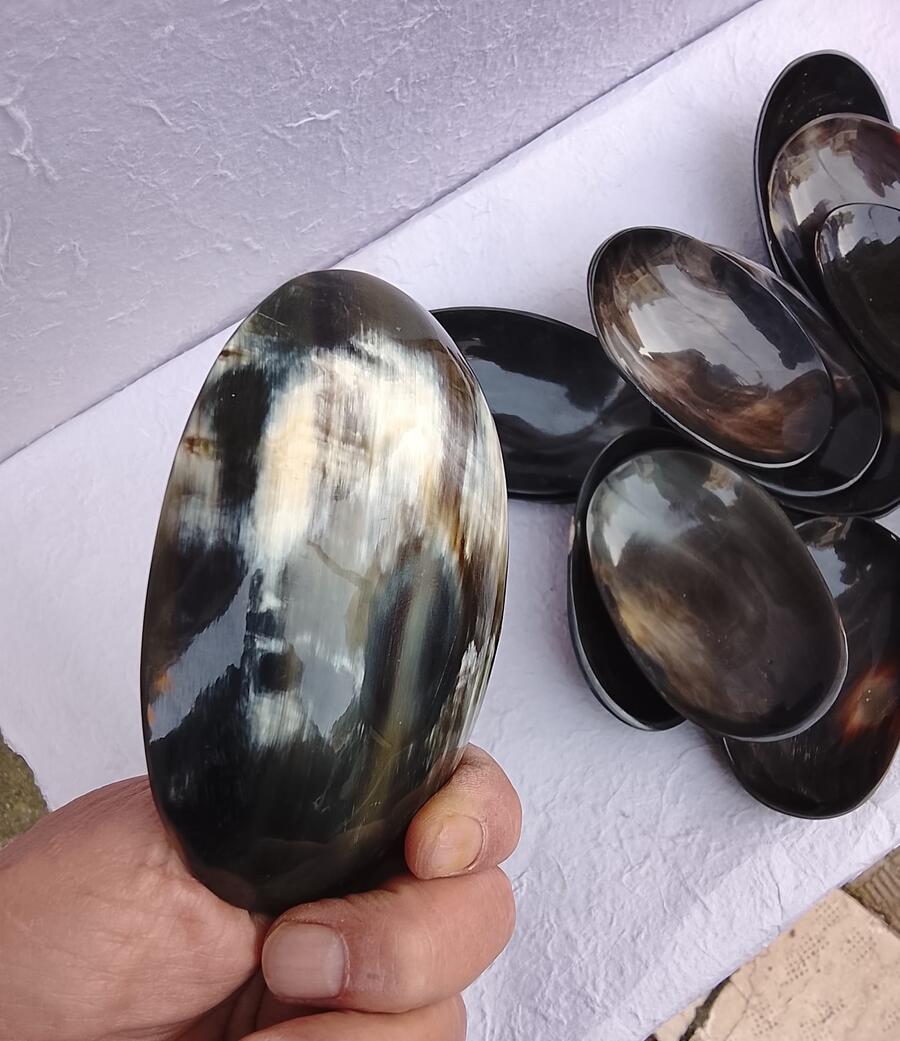 Ciotola  Artigianale in Corno e Osso Lucido