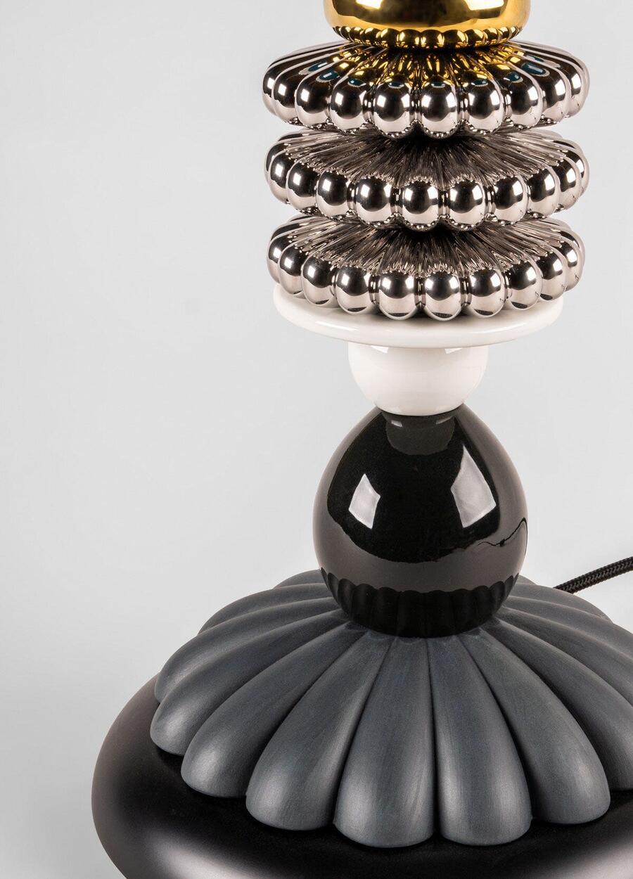 Lladró - Lampada da Tavolo Firefly by Olga Hanono in Porcellana 