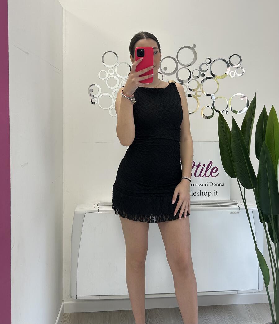 NOVITÀ Abitino in pizzo dettaglio dorato