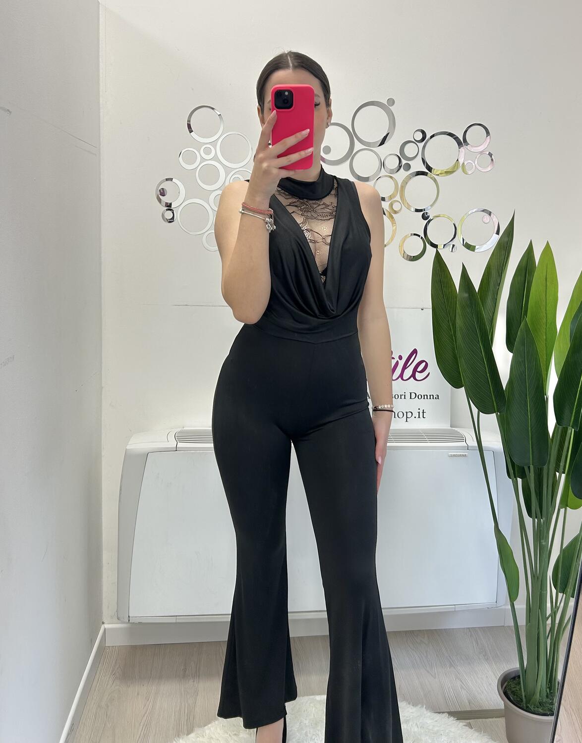 NOVITÀ Jumpsuit a zampa con pizzo 