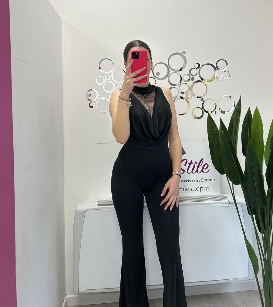 NOVITÀ Jumpsuit a zampa con pizzo 