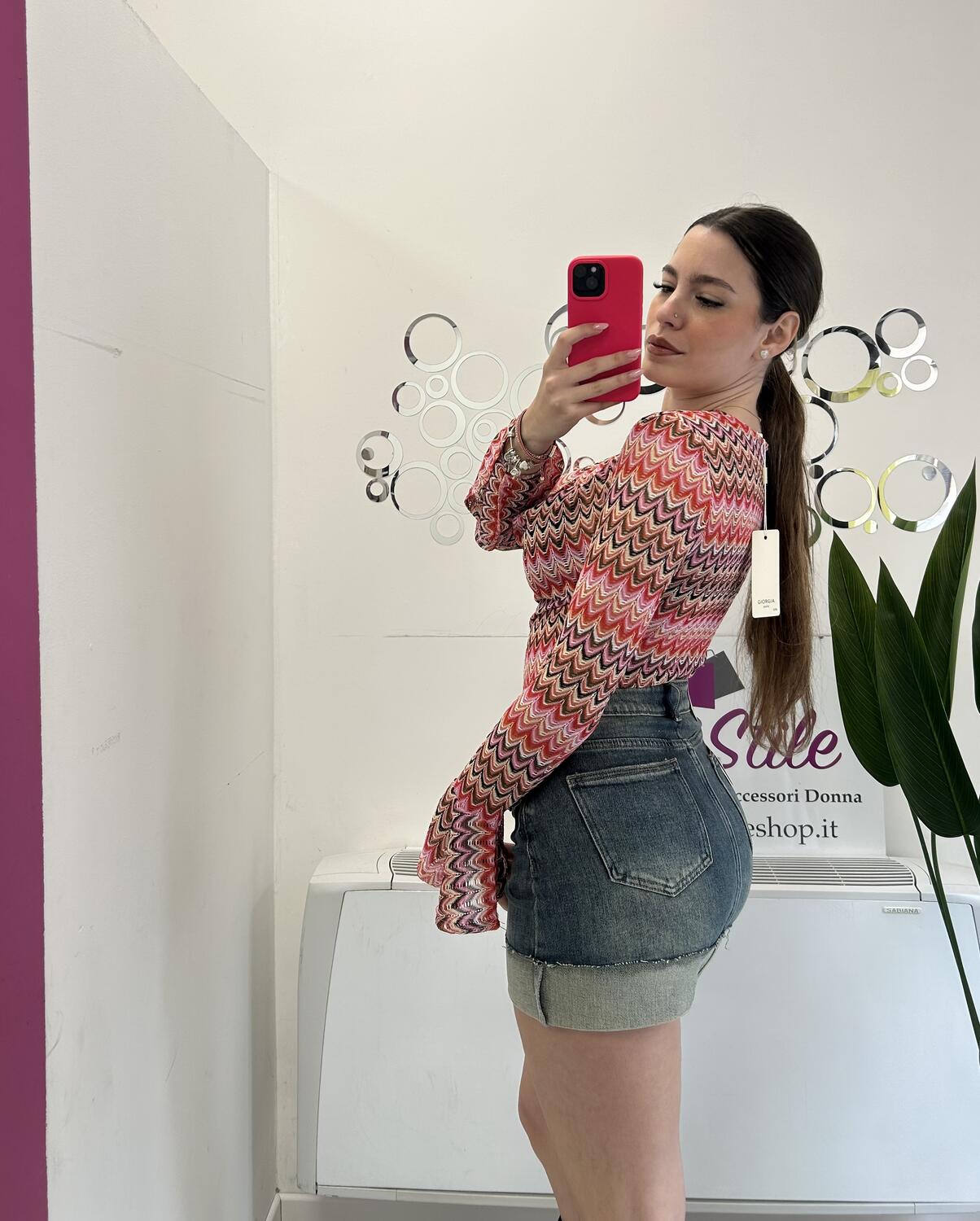 NOVITÀ Maglia zig zag manica a campana