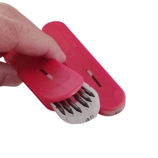 2 Confezioni Mine Koh-I-Noor 2200 4B - 12 mine totali - Morbide/Artistiche