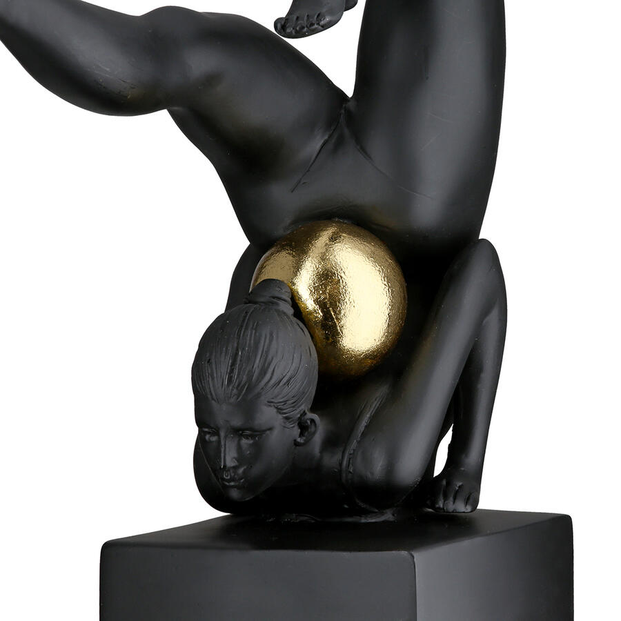 Gilde - Scultura “Ginnastica artistica” – Donna con Sfera