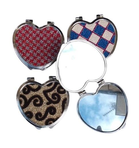 Set 16 Specchietti da Borsetta "Lovely Heart"