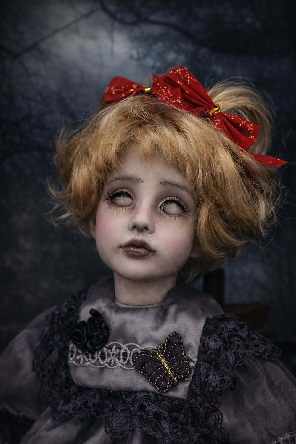 Giulietta sulla panchina bambola in porcellana 