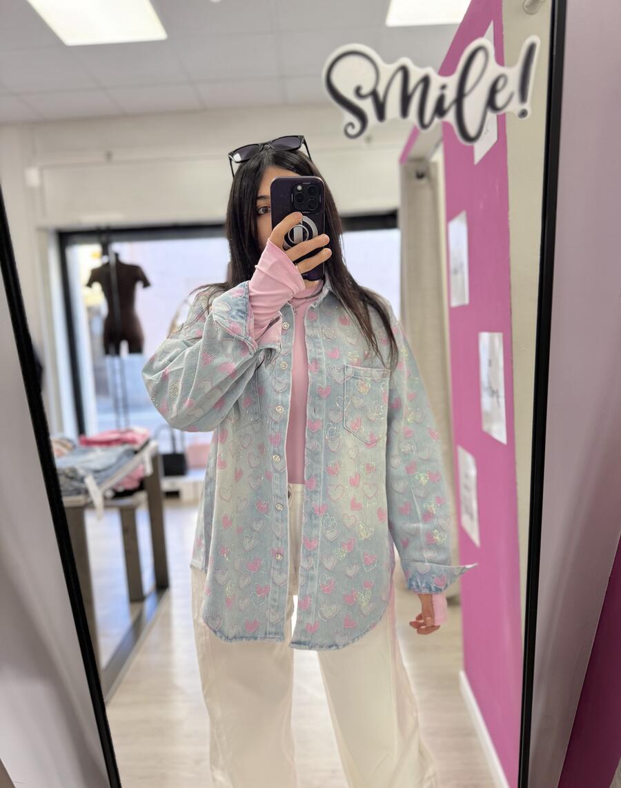 NOVITÀ Giacca in denim over cuori e brillantini