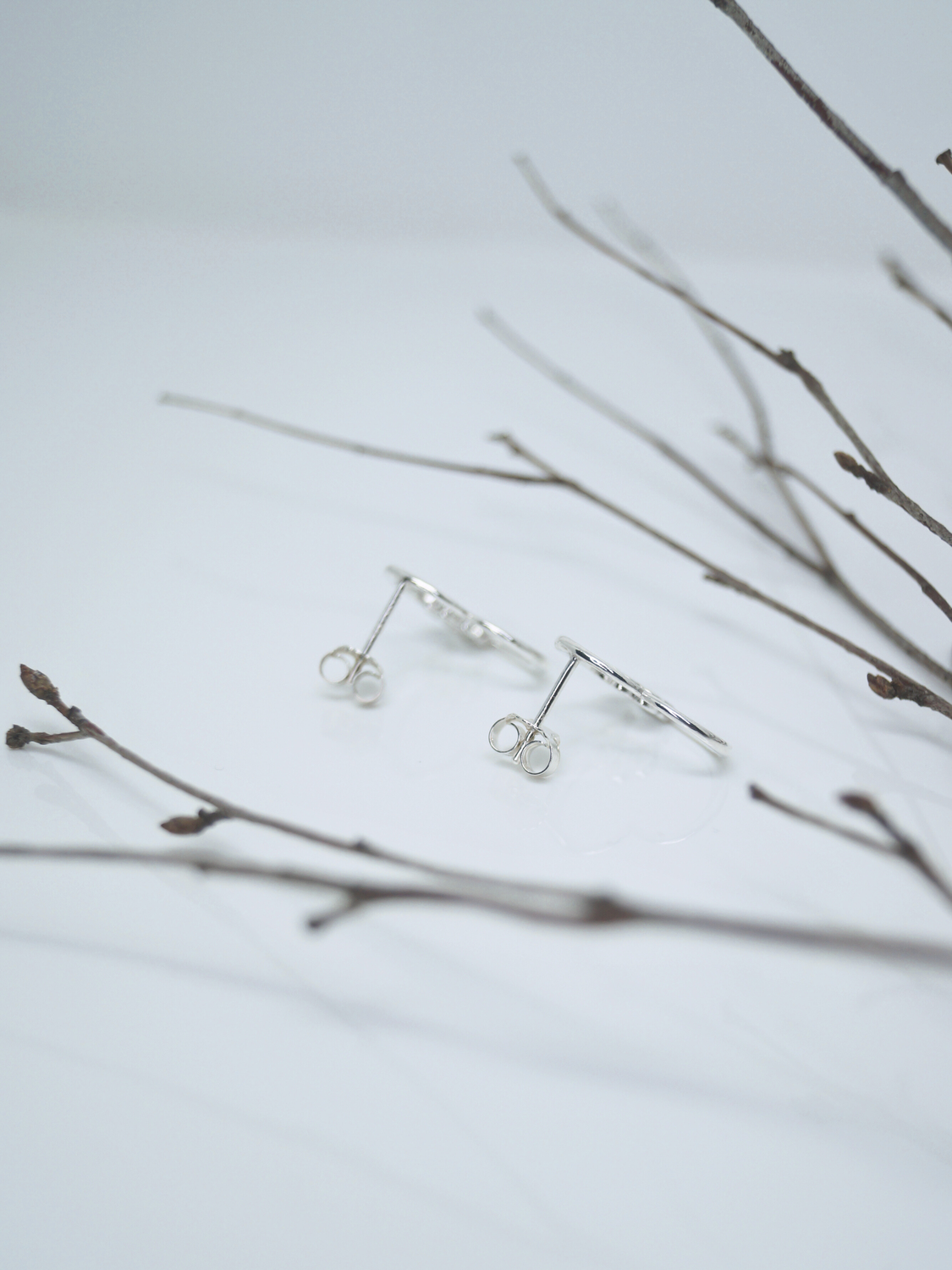 Huellita EN Corazón, Aretes