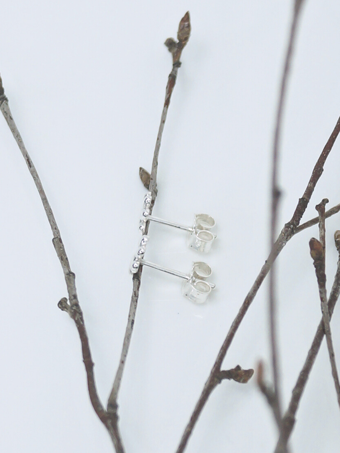 Soffice Paw Mini Earrings