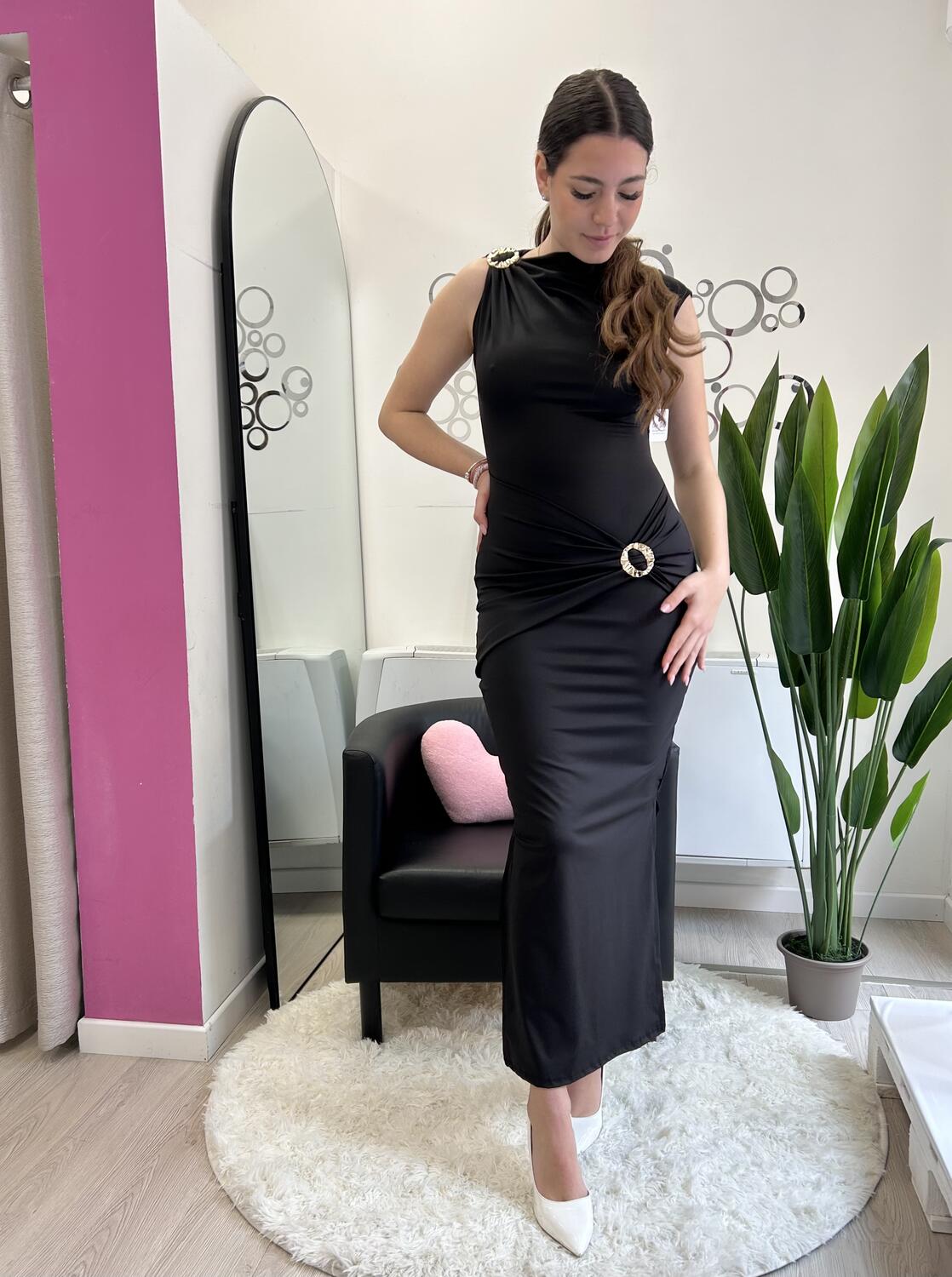 NOVITÀ Abito lungo dettagli dorati