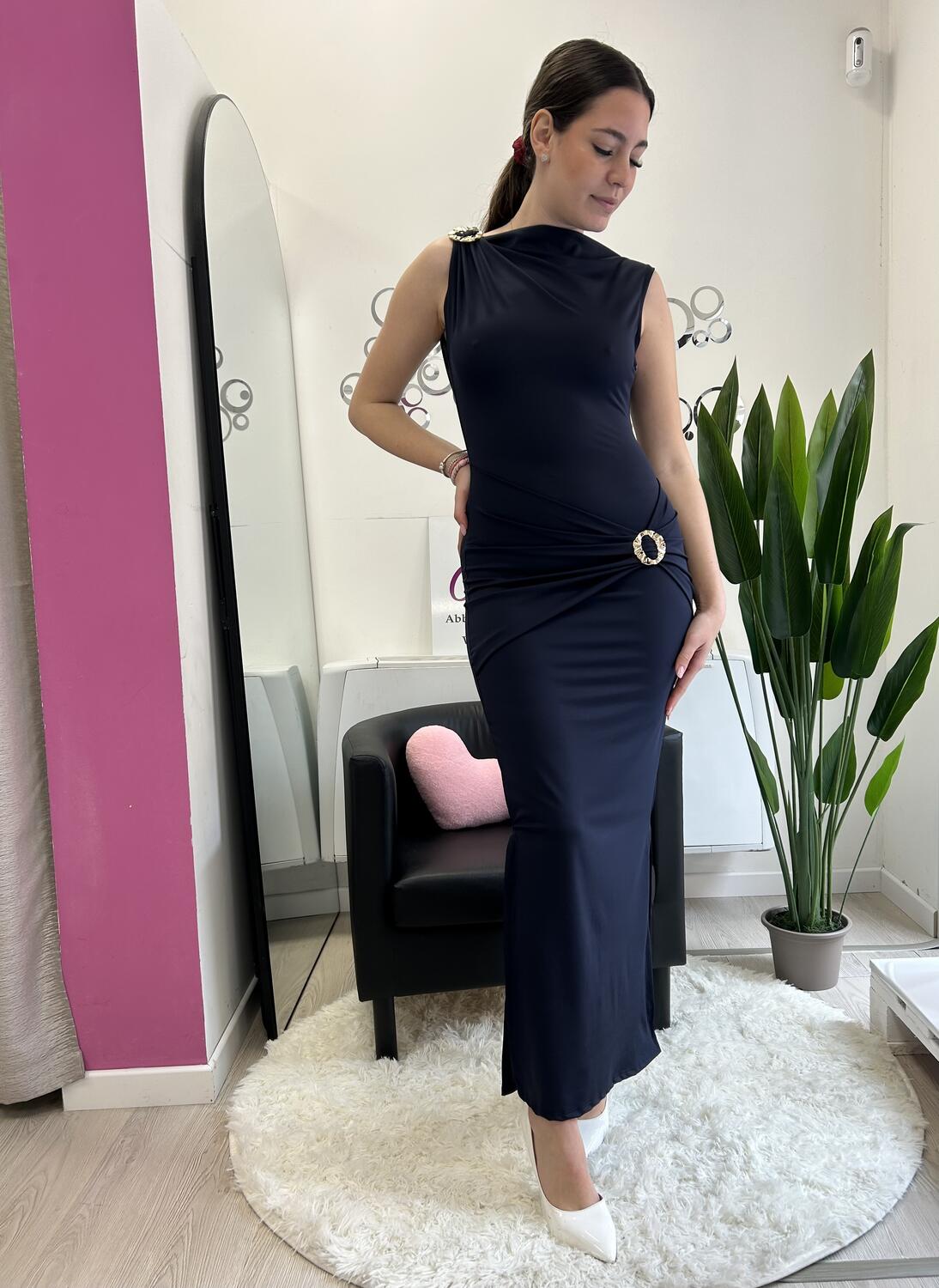 NOVITÀ Abito lungo dettagli dorati