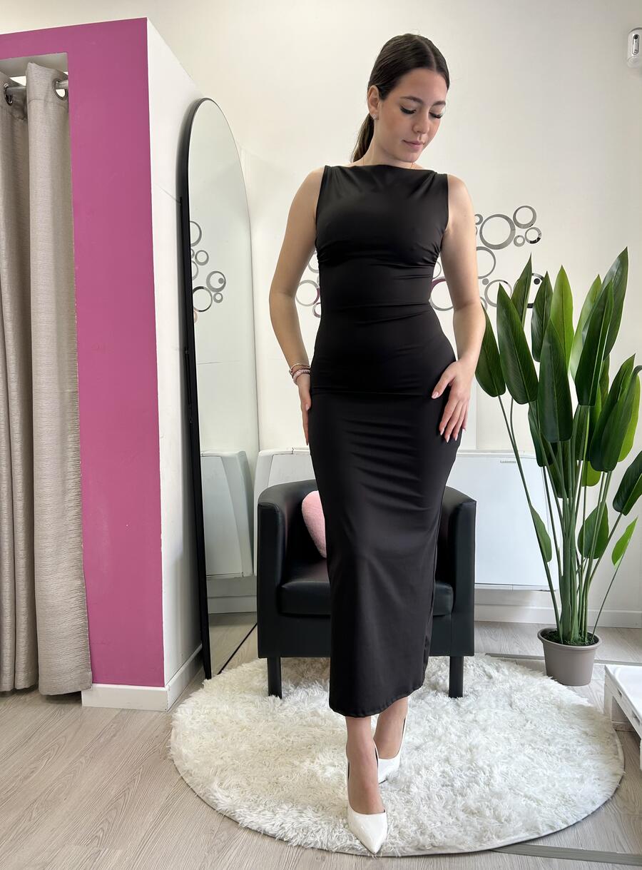 NOVITÀ Abito lungo scollo tondo sulla schiena