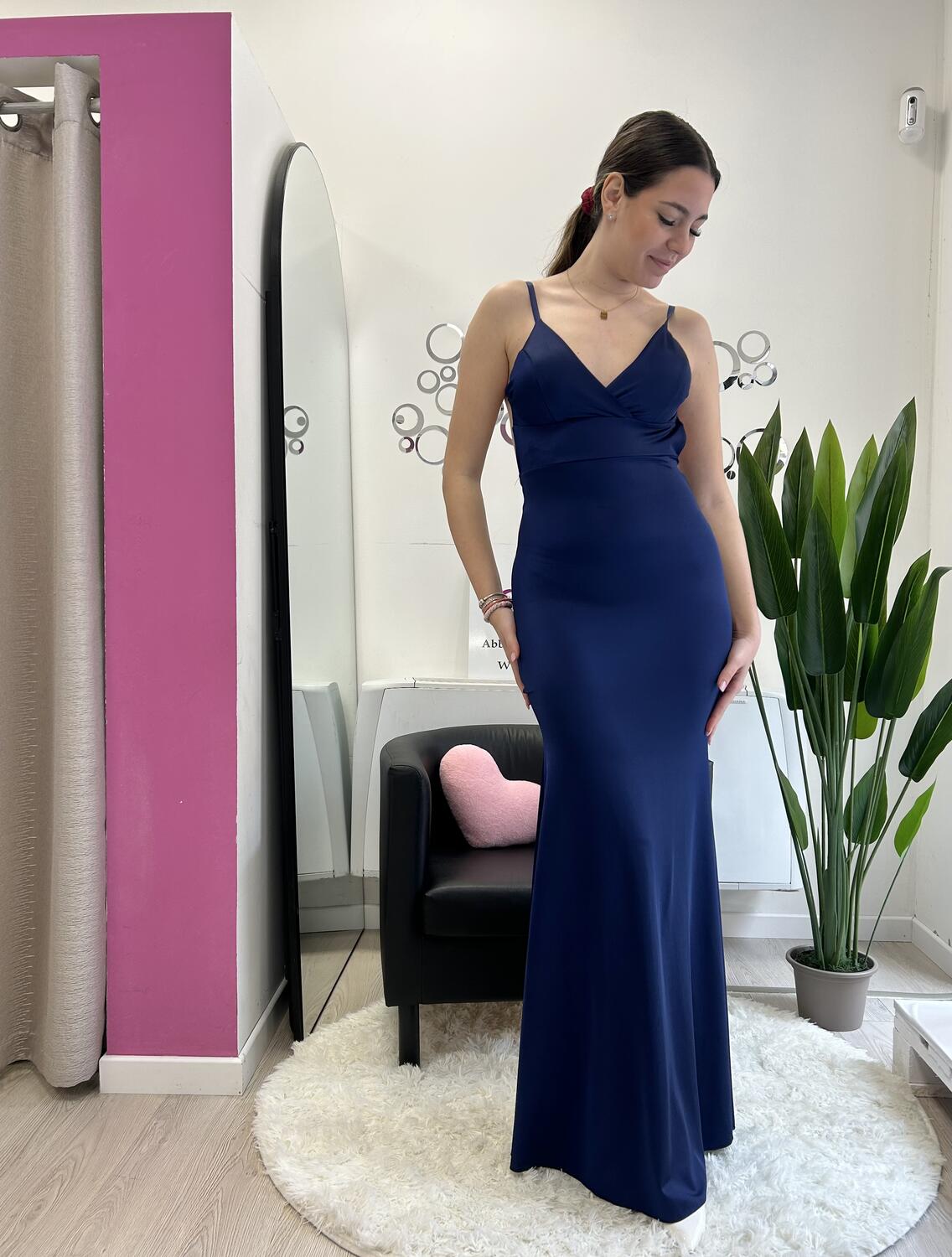 NOVITÀ Abito lungo a sirena schiena nuda