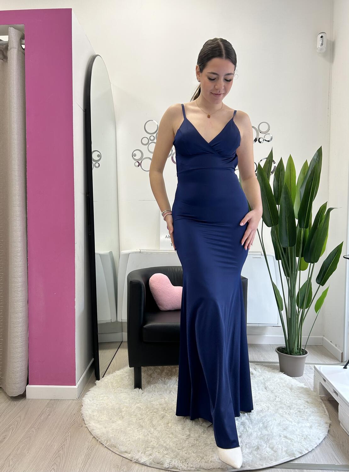 NOVITÀ Abito lungo a sirena schiena nuda