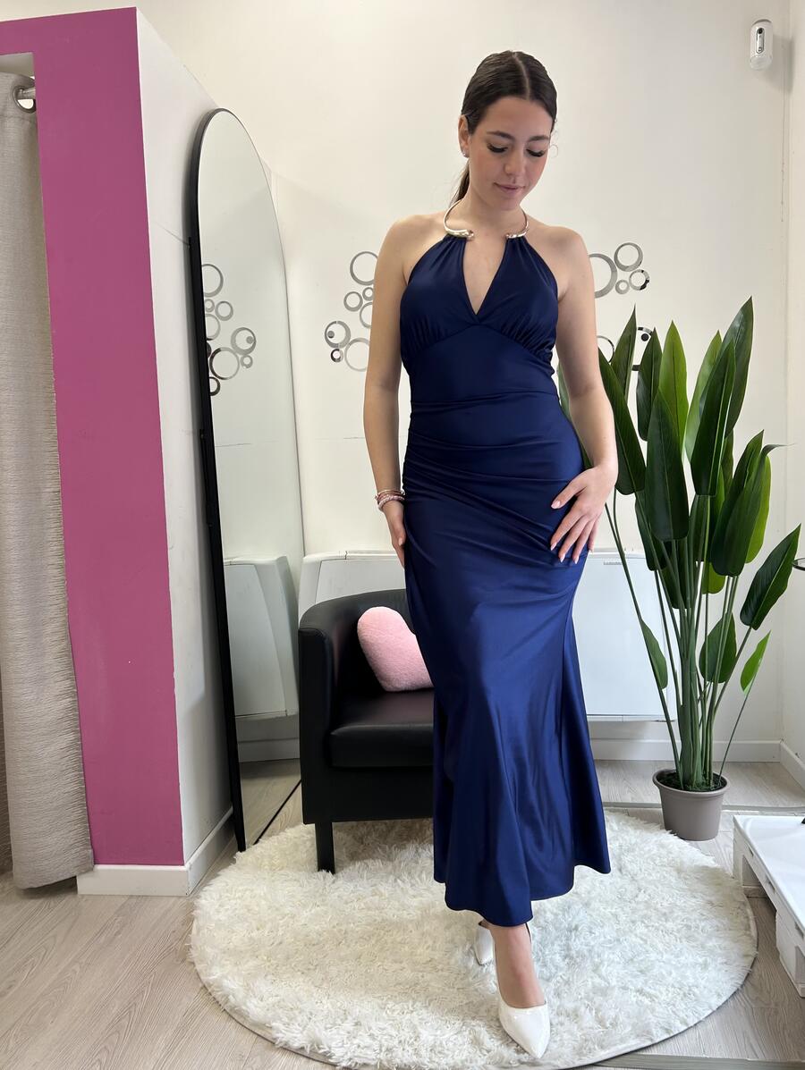 NOVITÀ Abito lungo con collana