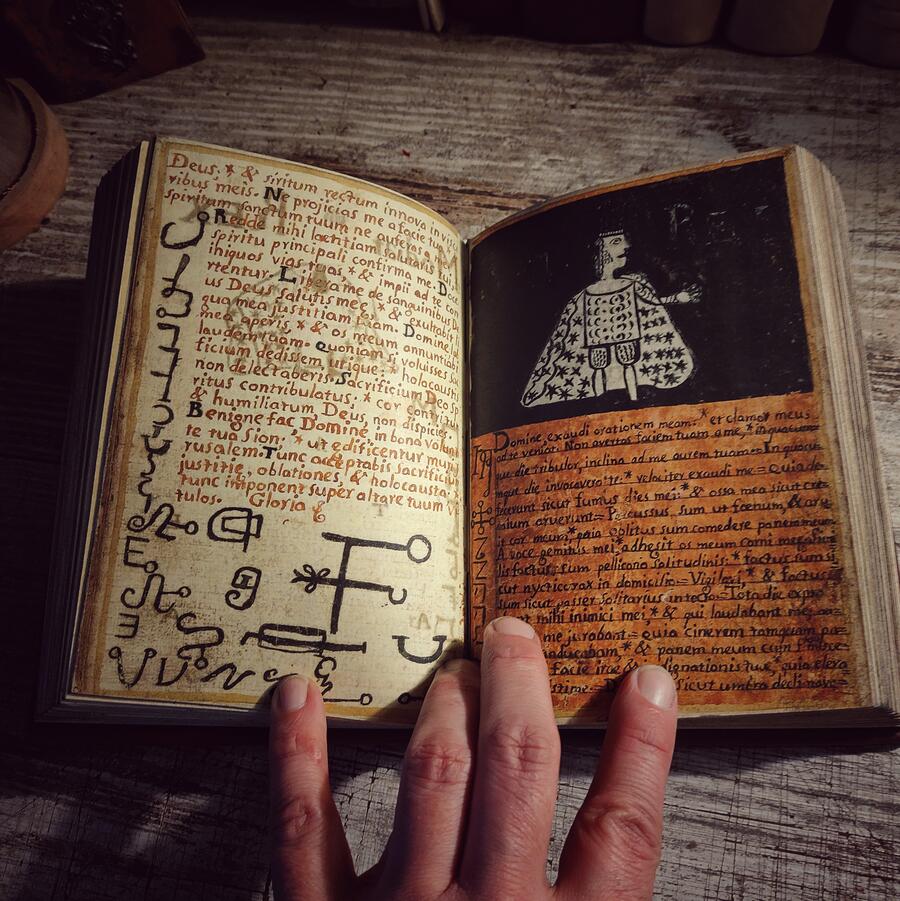 CLAVICULA SALOMONIS - Manoscritto in 3 Libri Clavicula Solomonis and Heptameron