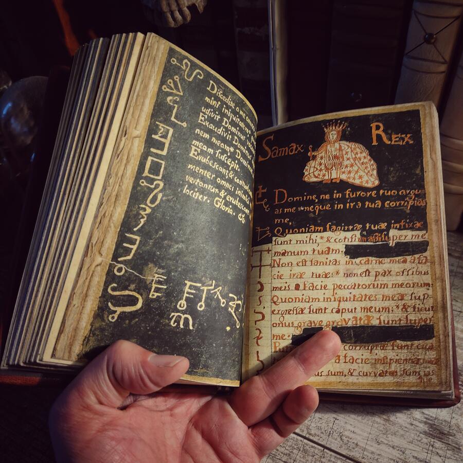 CLAVICULA SALOMONIS - Manoscritto in 3 Libri Clavicula Solomonis and Heptameron