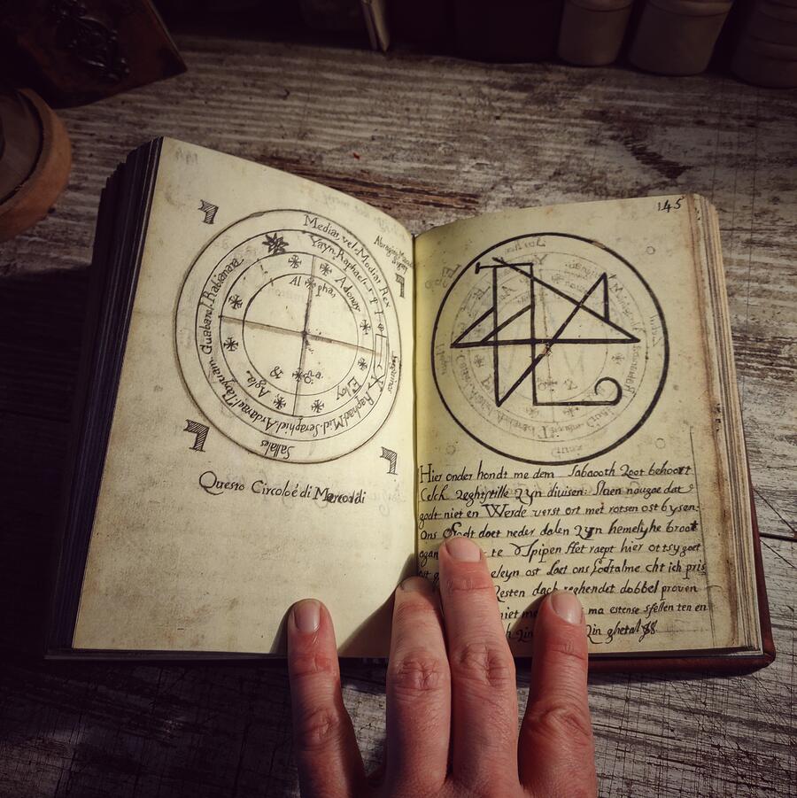 CLAVICULA SALOMONIS - Manoscritto in 3 Libri Clavicula Solomonis and Heptameron